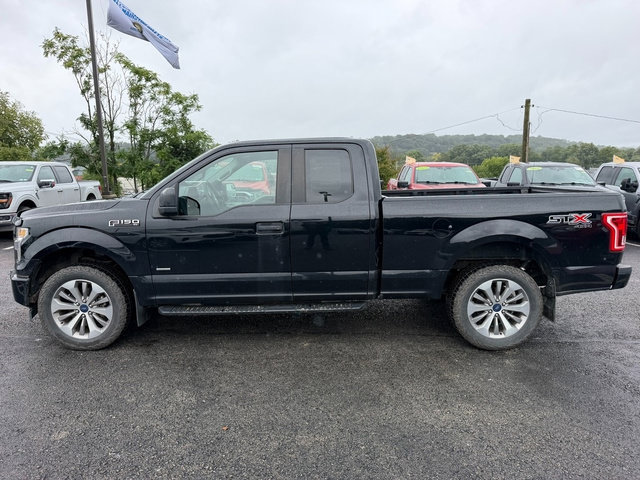 Used 2017 Ford F150 XL w/ Equipment Group 101A Mid AWD/4WD image 2