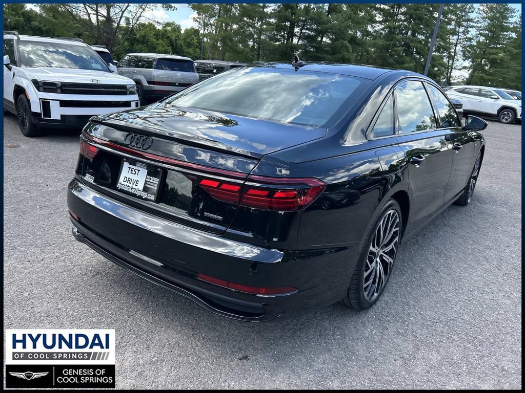 Used 2024 Audi A8 L 3.0T AWD/4WD image 7