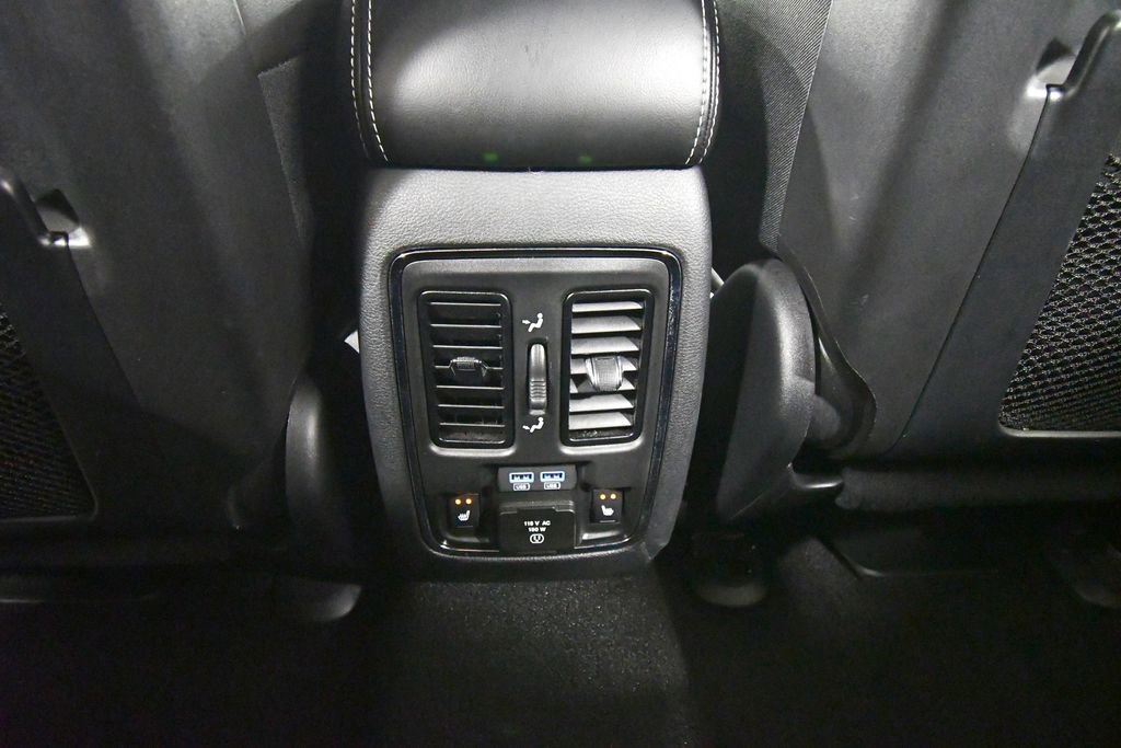 Used 2021 Jeep Grand Cherokee Limited w/ Quick Order Package 28K 80th AWD/4WD image 17