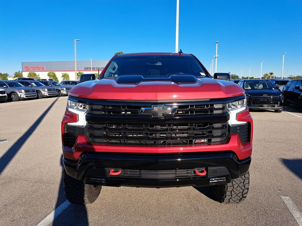 Used 2025 Chevrolet Silverado 1500 LT Trail Boss w/ Convenience Package II image 9