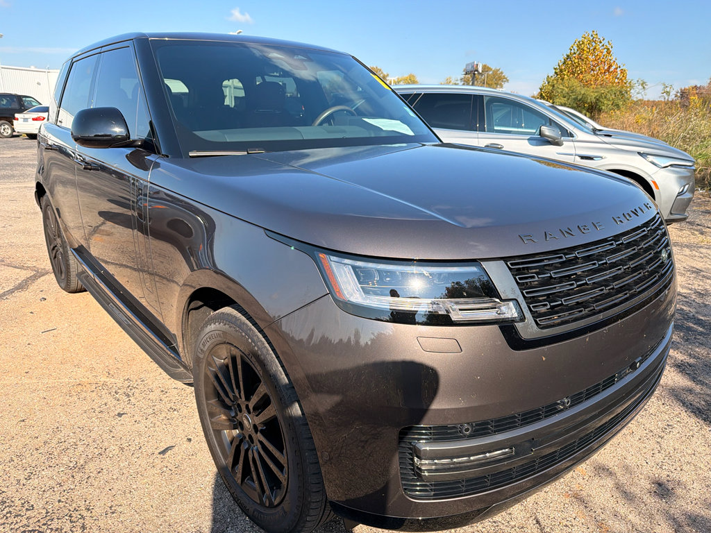 Used 2024 Land Rover Range Rover SE