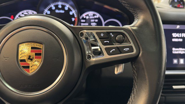 Used 2021 Porsche Cayenne Turbo image 26