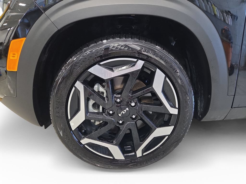 Certified 2026 Kia Seltos SX AWD/4WD image 29