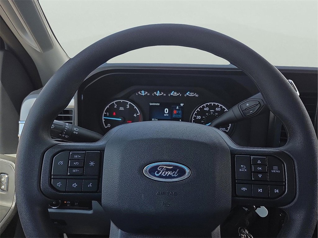 New 2025 Ford F350 XL w/ XL Chrome Package image 19