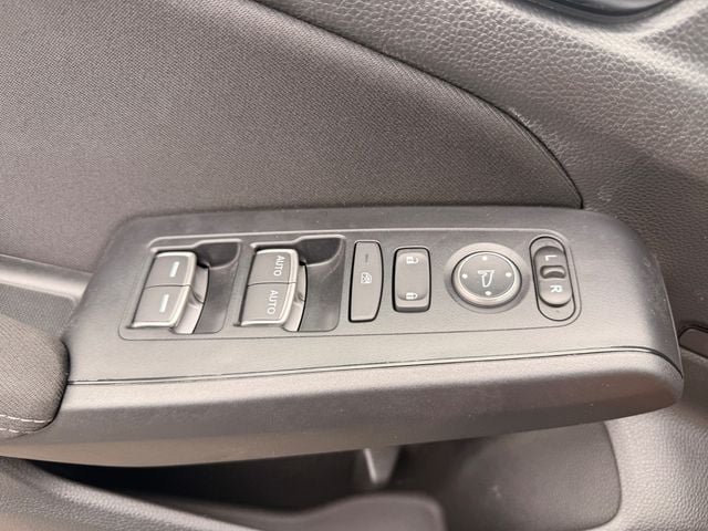 Used 2025 Honda Civic Sport image 8