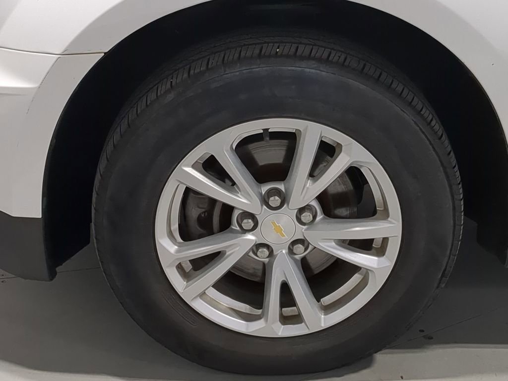 Used 2017 Chevrolet Equinox LT w/ Convenience Package AWD/4WD image 17
