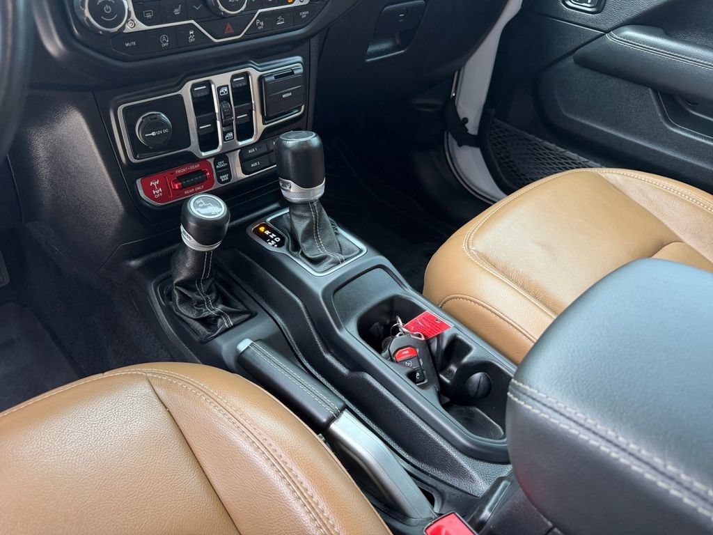 Used 2021 Jeep Wrangler Unlimited Rubicon AWD/4WD image 15
