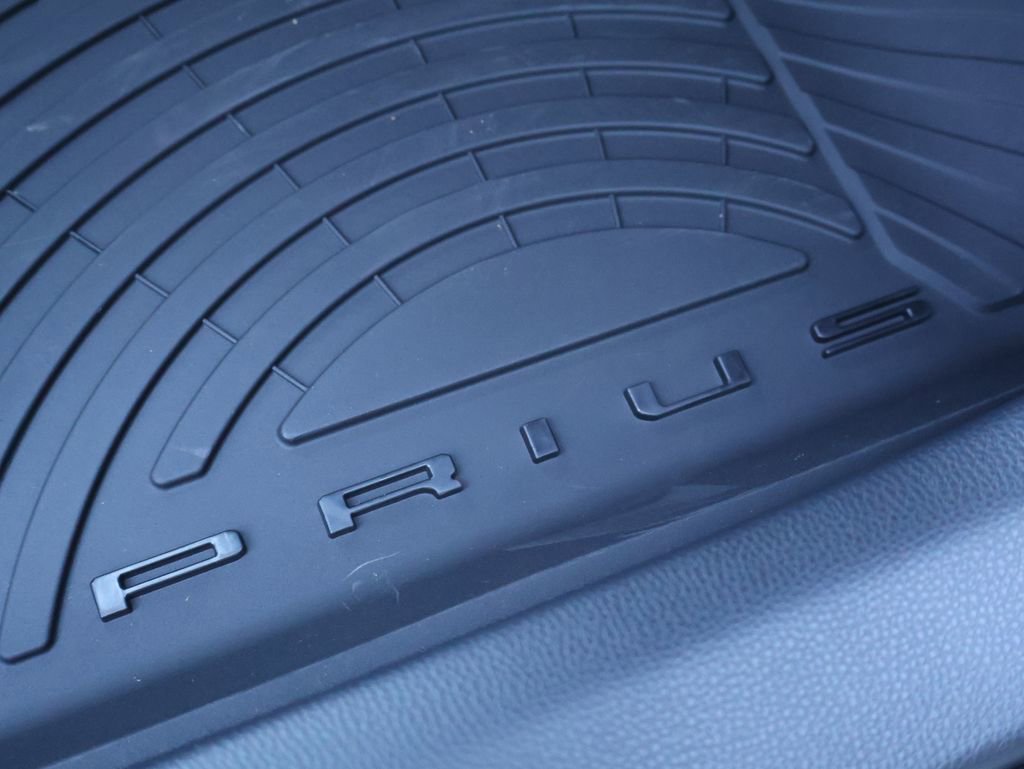 New 2026 Toyota Prius Plug-In Hybrid image 27