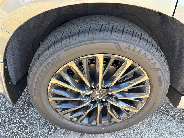 New 2026 INFINITI QX80 Autograph w/ Premium Cargo Package image 18