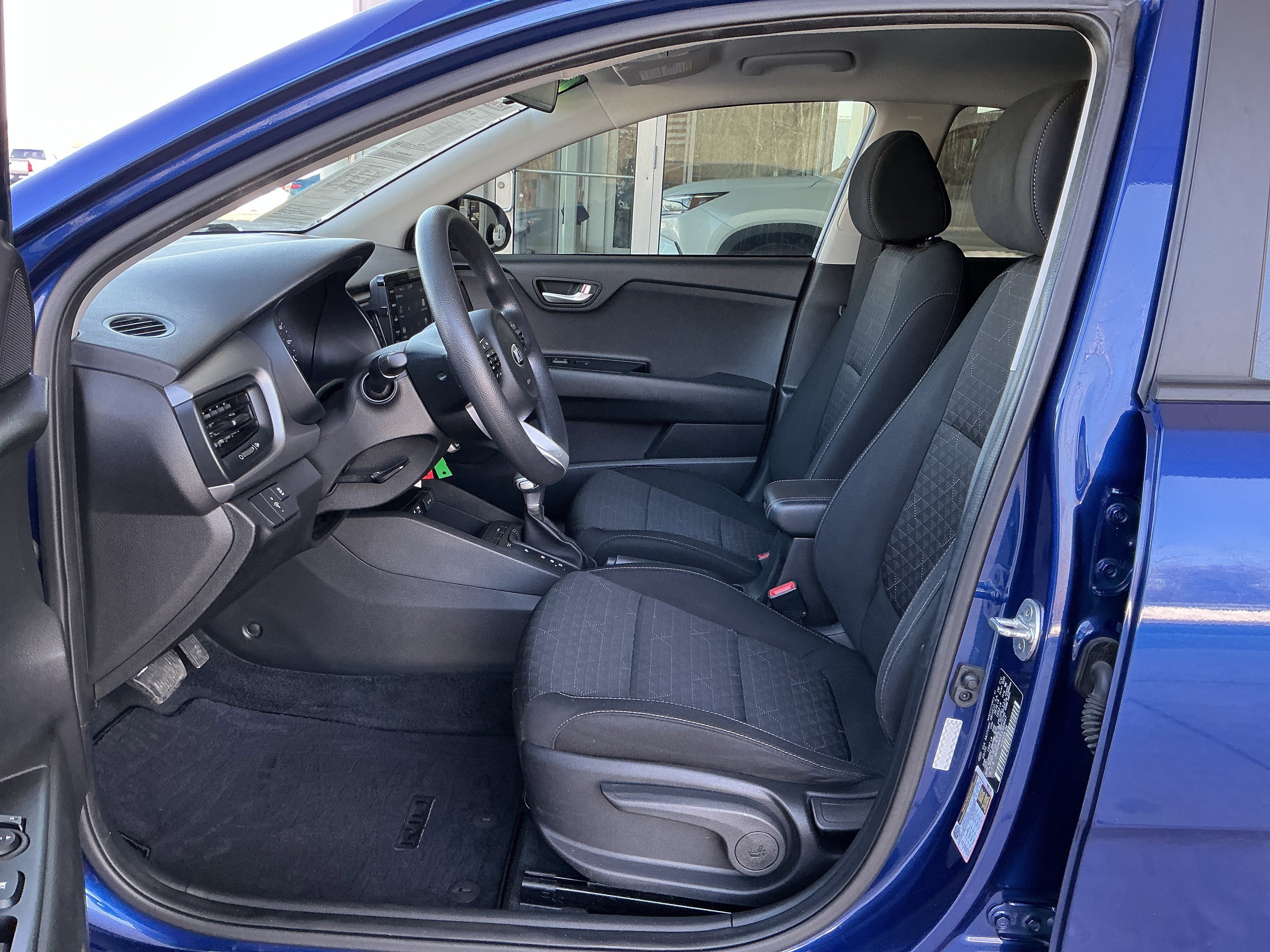 Used 2020 Kia Rio S image 7