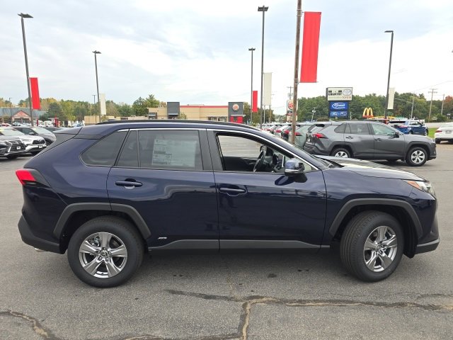 New 2025 Toyota RAV4 XLE image 2