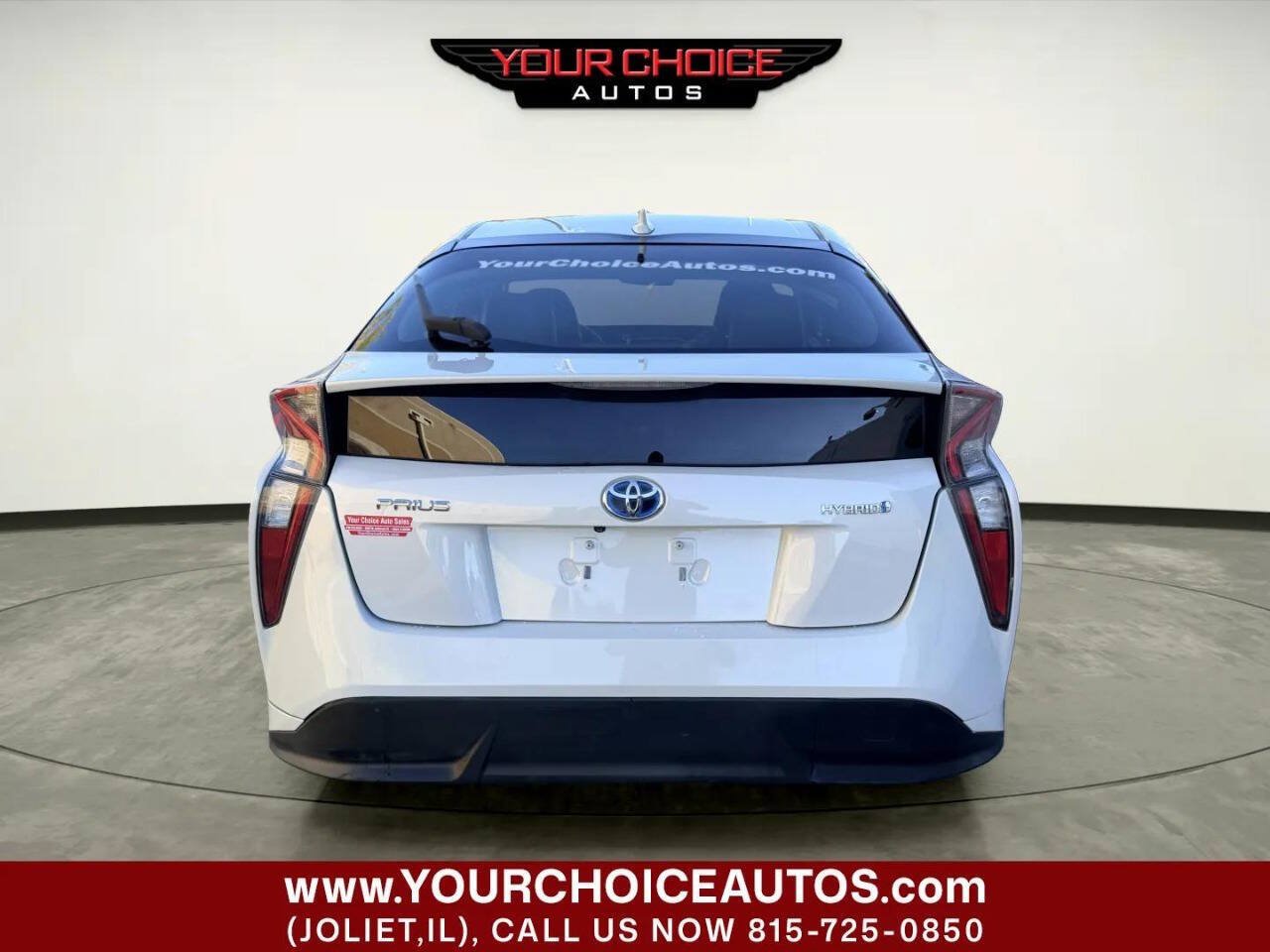 Used 2016 Toyota Prius Three Touring FWD image 4