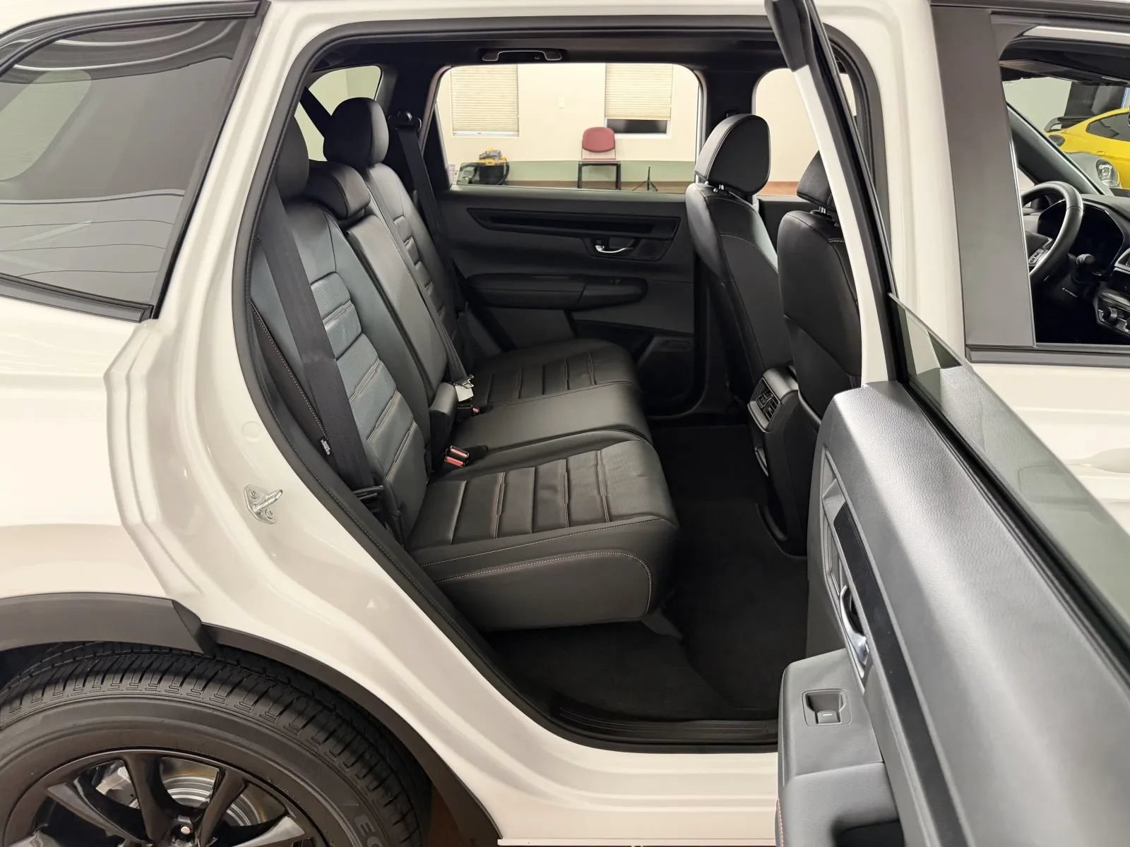 Used 2026 Honda CR-V Sport-L image 33