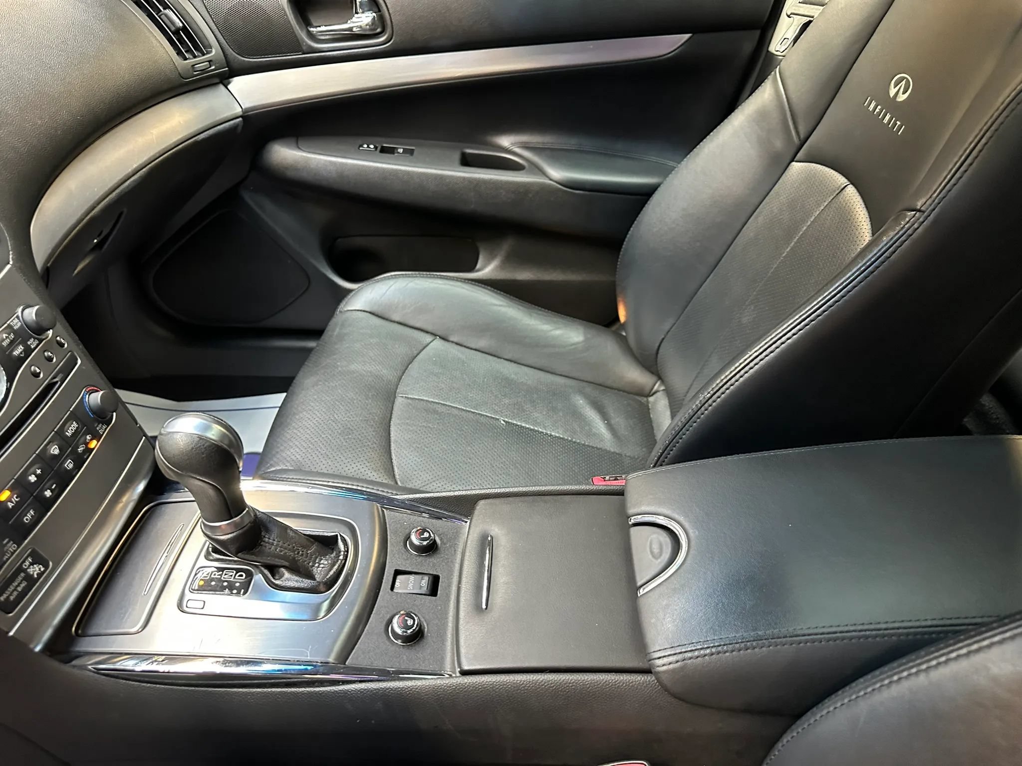 Used 2012 INFINITI G25 x AWD/4WD image 18