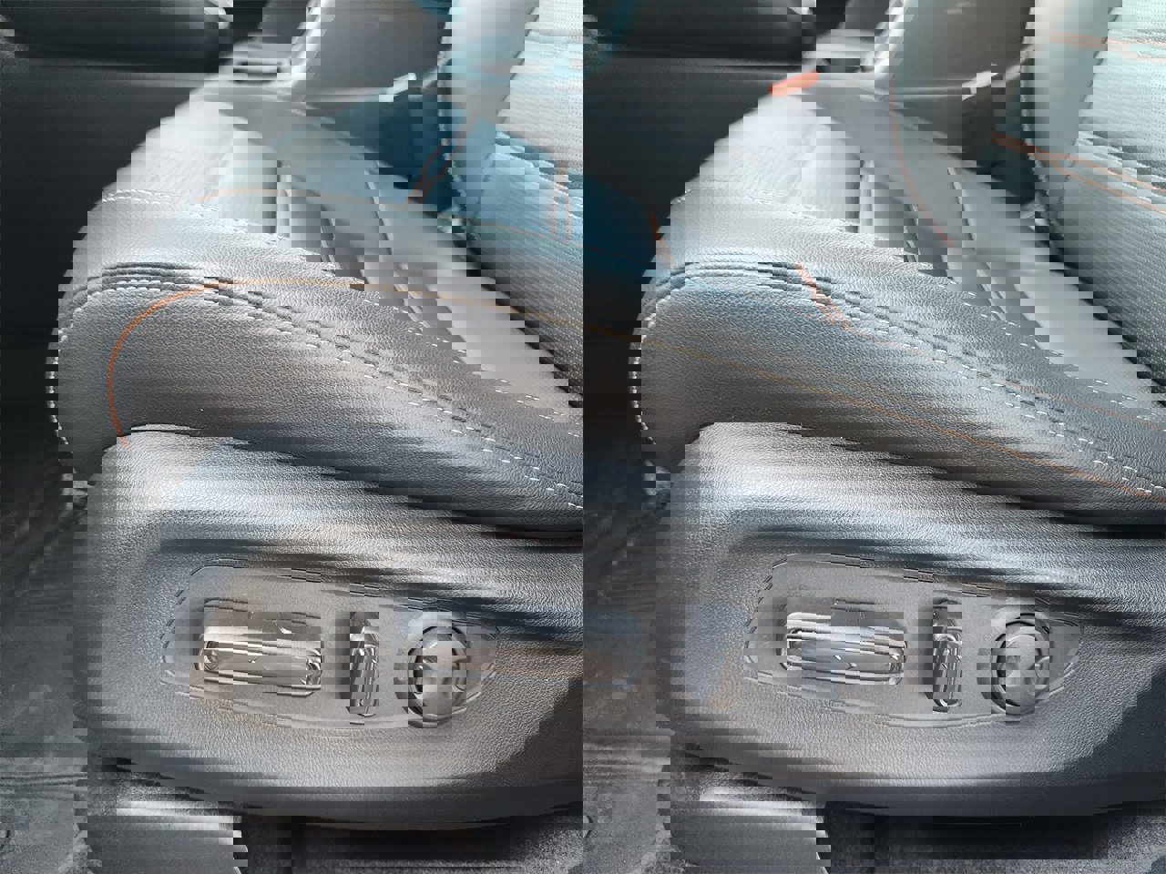 Certified 2025 Honda CR-V Sport-L image 23