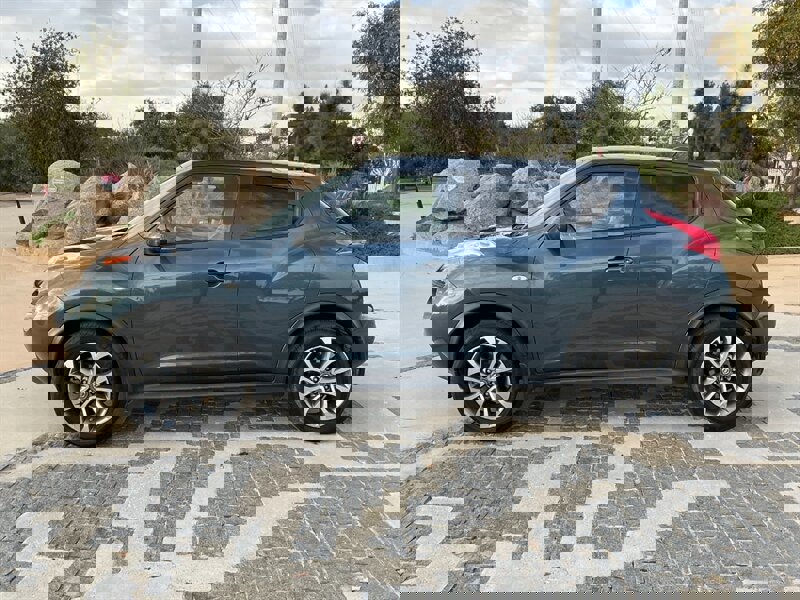 Used 2011 Nissan Juke SL image 6