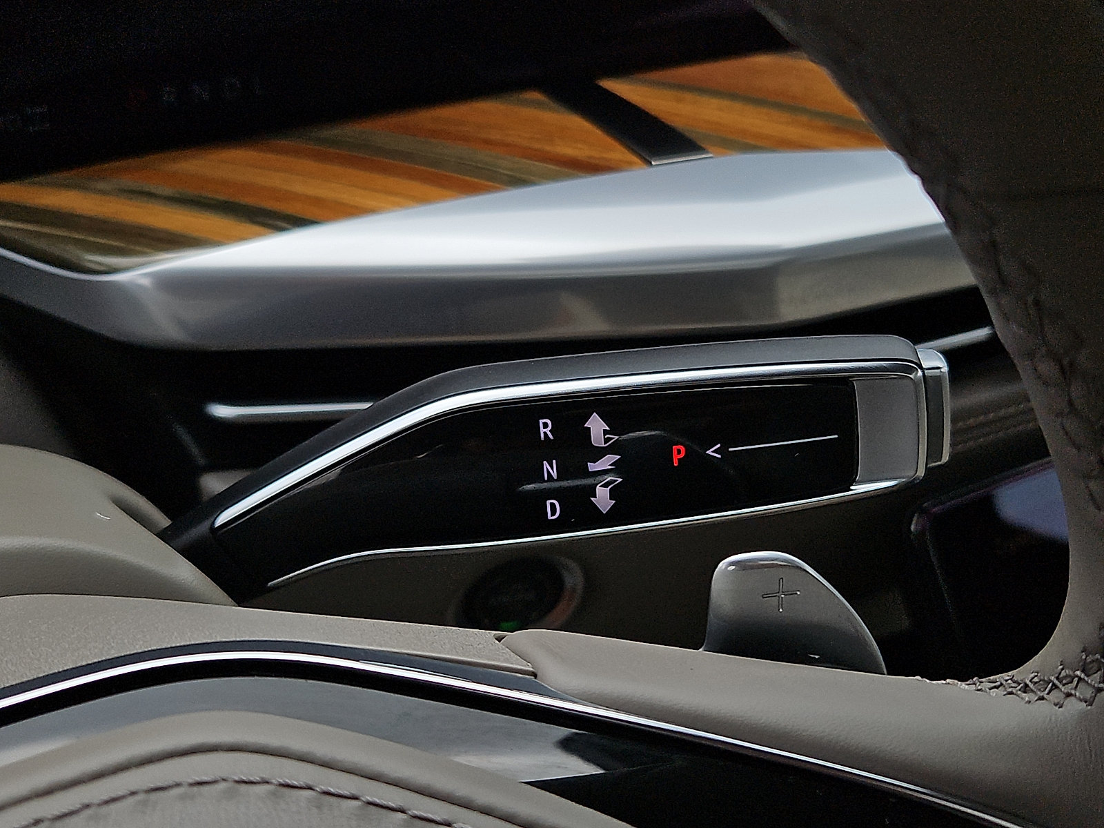 Certified 2025 Cadillac Escalade Sport Platinum AWD/4WD image 15