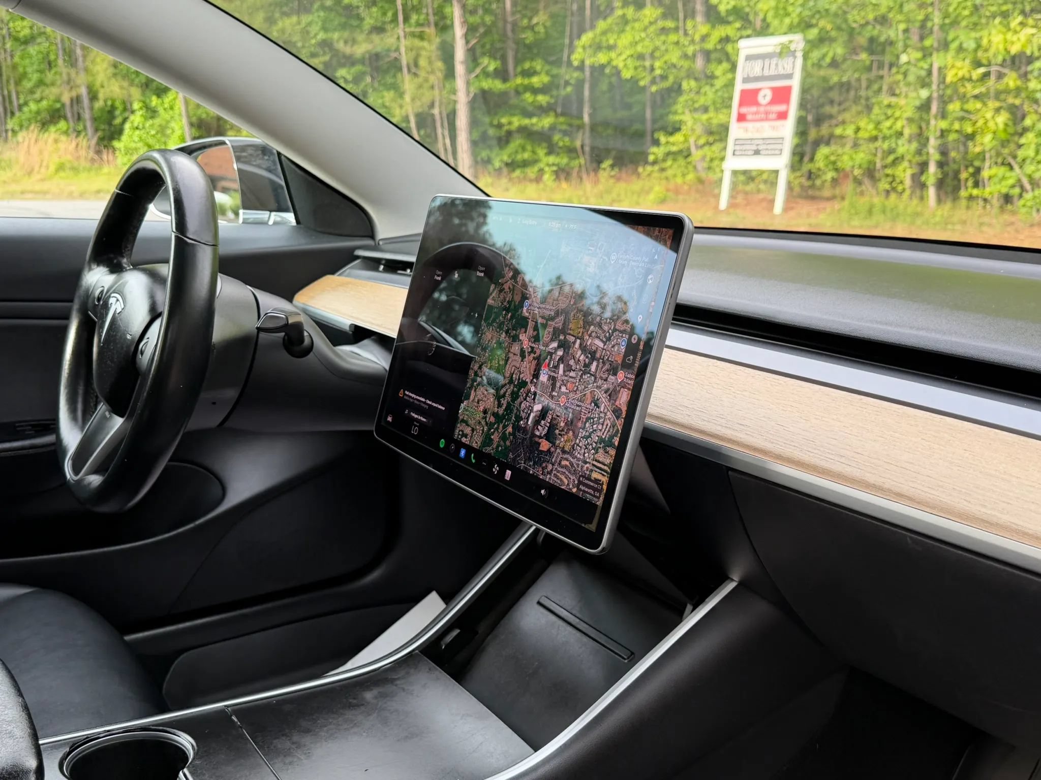 Used 2018 Tesla Model 3 Mid Range RWD image 21