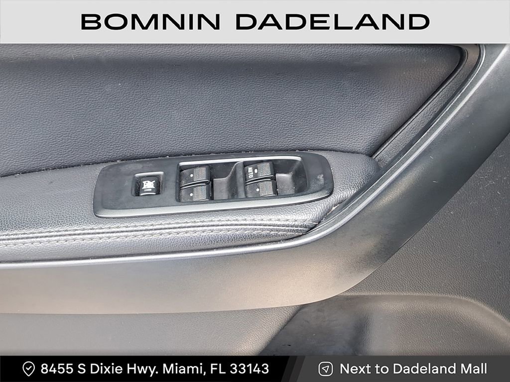 Used 2020 Ford Ranger Lariat w/ Equipment Group 501A Mid image 10