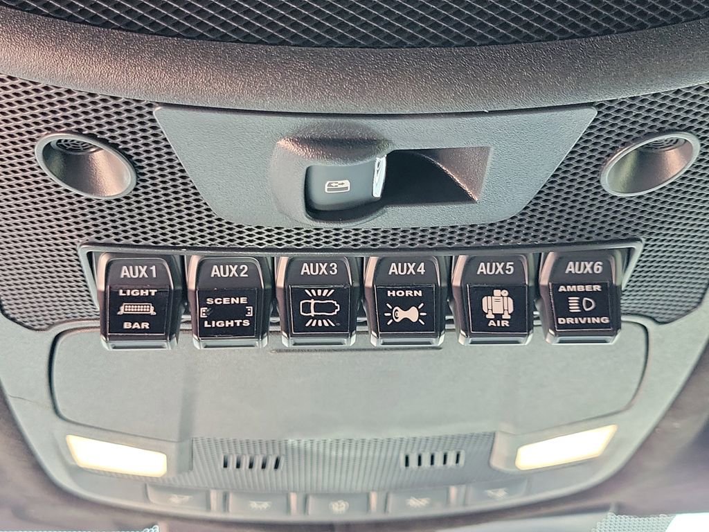 Used 2022 Ford F250 Lariat w/ Lariat Ultimate Package AWD/4WD image 31