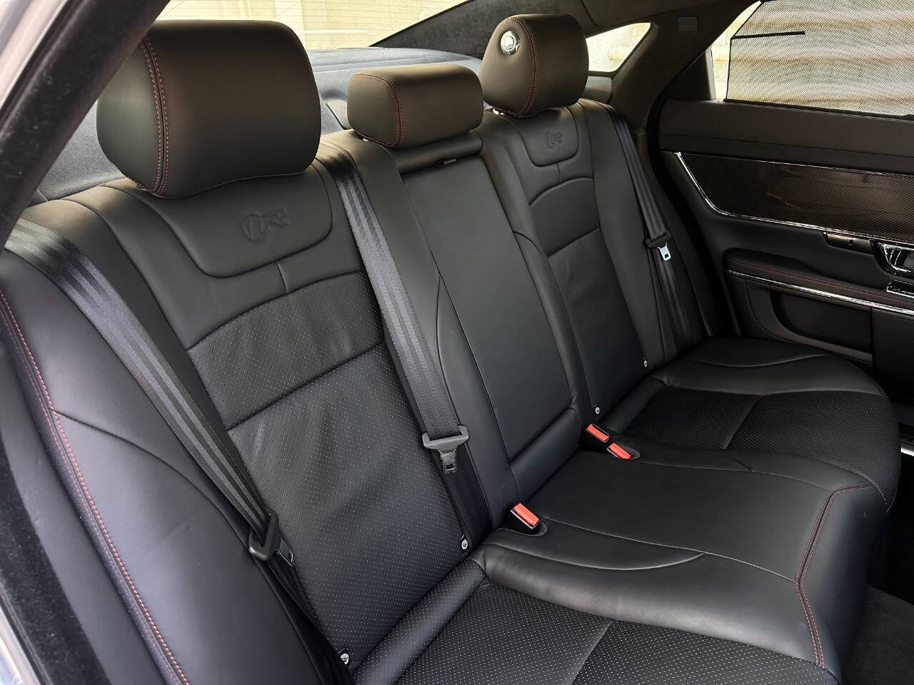 Used 2014 Jaguar XJ R LWB RWD image 76