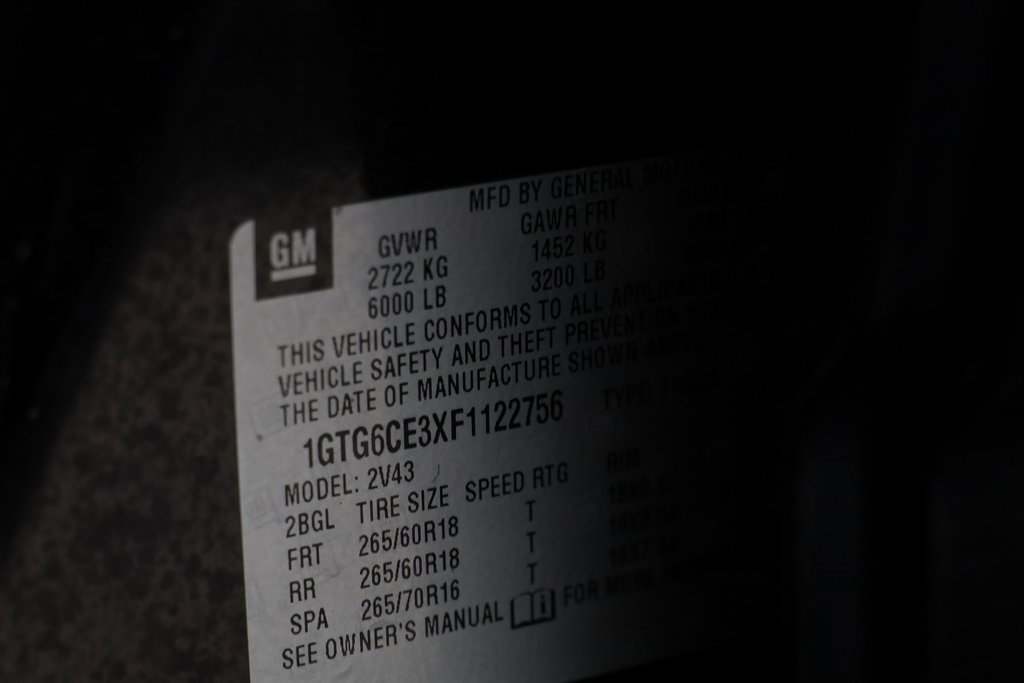 Used 2015 GMC Canyon SLT image 23