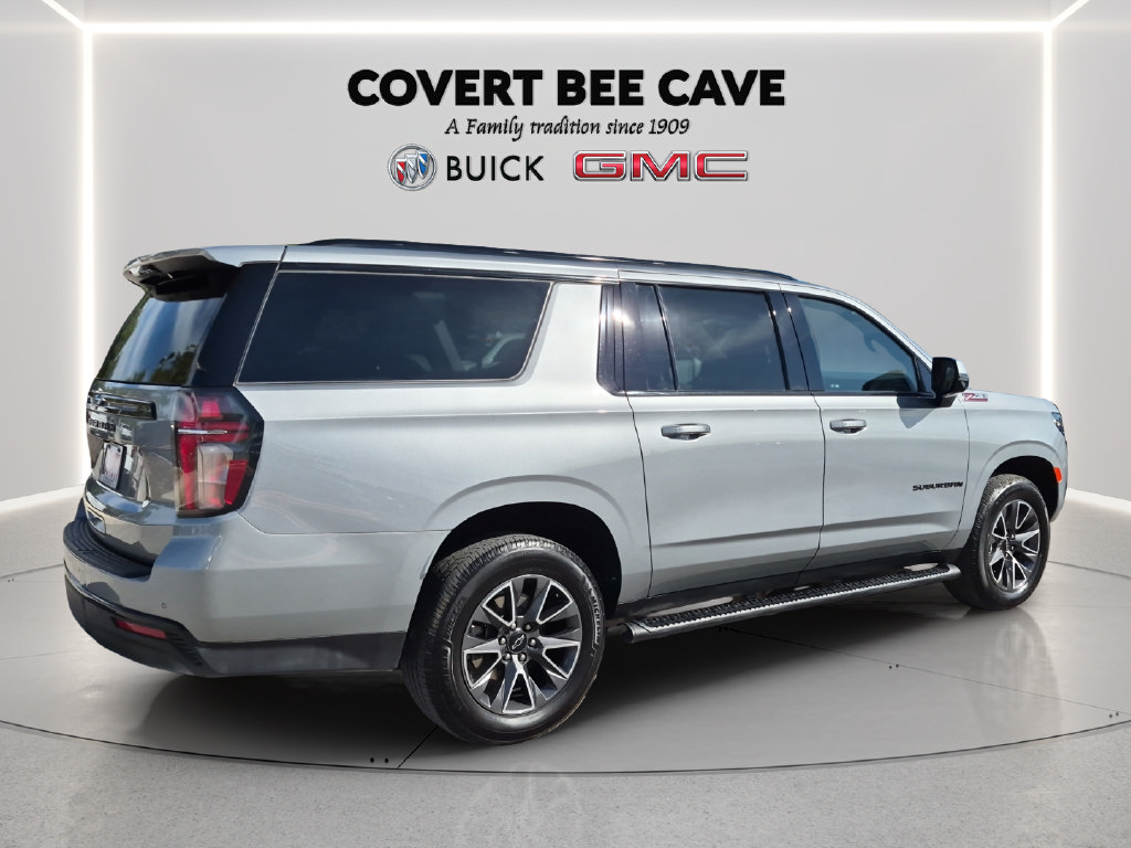 Used 2024 Chevrolet Suburban Z71 w/ Luxury Package AWD/4WD image 7