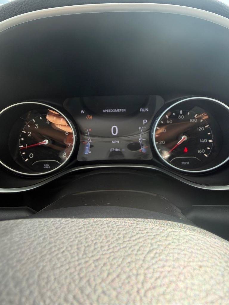 Used 2018 Jeep Compass Latitude w/ Popular Equipment Group AWD/4WD image 18