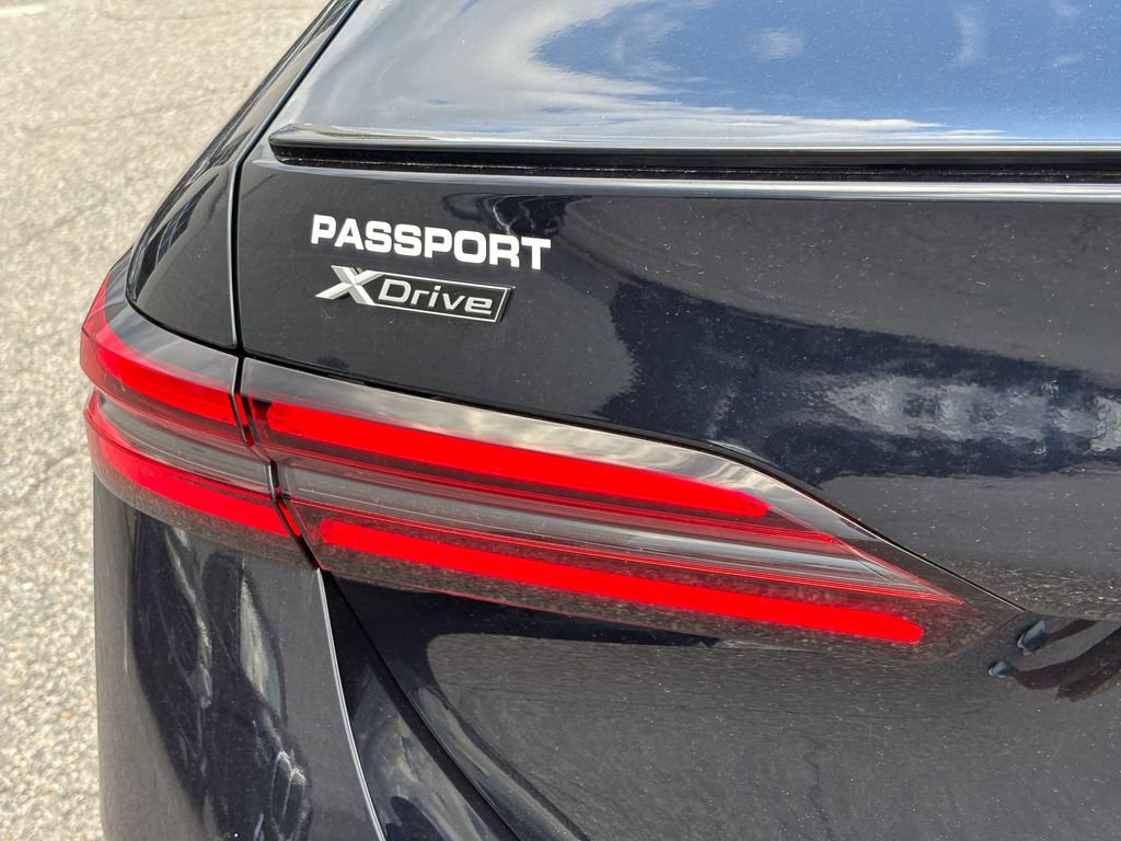 New 2027 BMW 550e xDrive w/ Executive Package AWD/4WD image 6