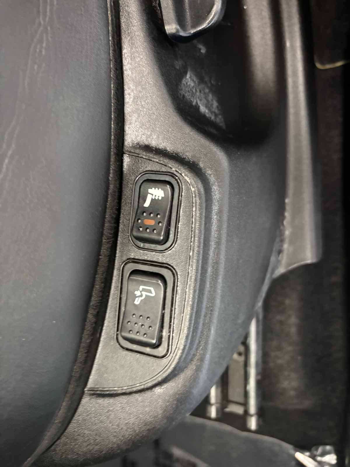 Used 2014 FIAT 500L Lounge FWD image 20