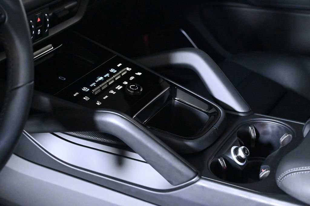 Certified 2026 Porsche Cayenne Turbo image 21
