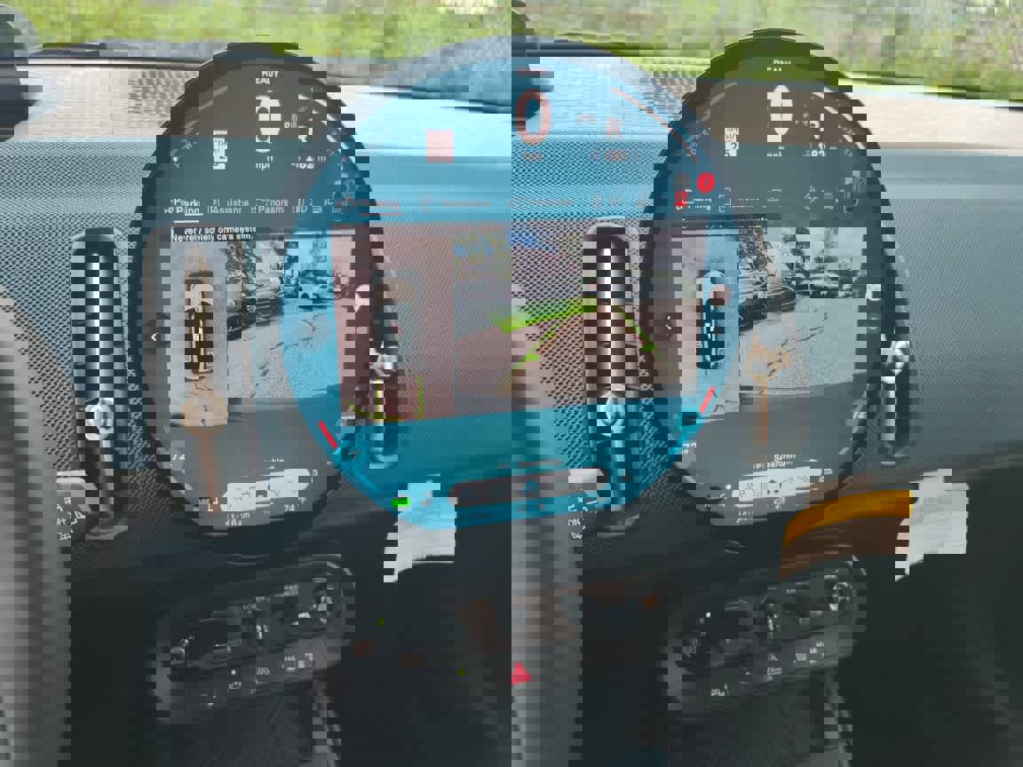 Used 2025 MINI Cooper Countryman SE w/ Comfort Package Max image 26