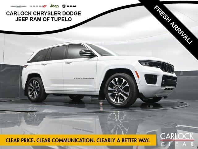Used 2023 Jeep Grand Cherokee Overland w/ Luxury Tech Group IV AWD/4WD image 61