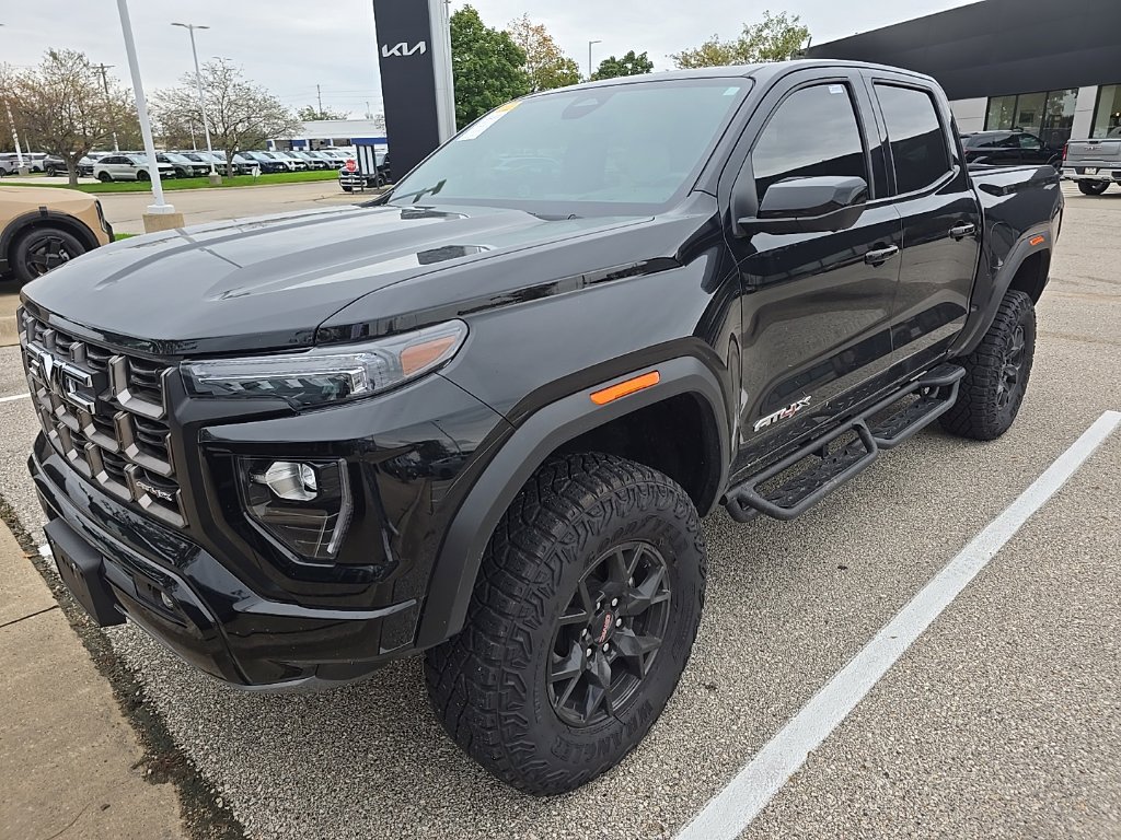 Used 2024 GMC Canyon AT4X AWD/4WD image 4