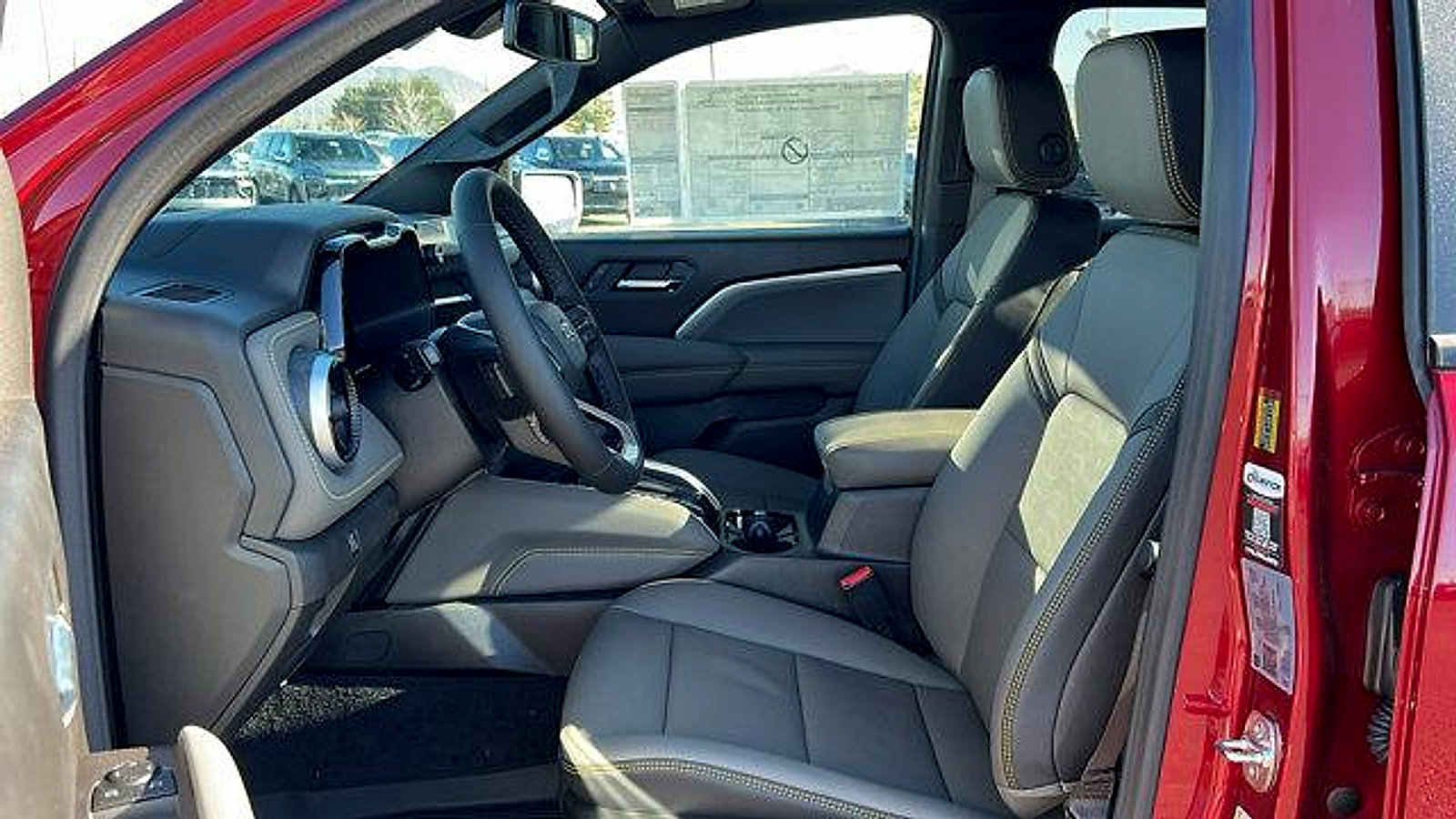 New 2026 Chevrolet Colorado ZR2 w/ Technology Package image 33