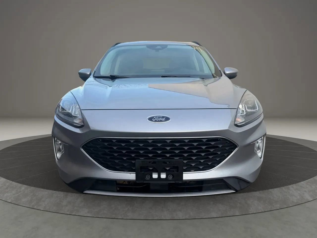 Used 2021 Ford Escape SEL image 2