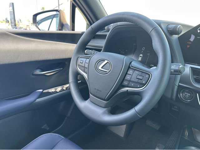 New 2026 Lexus UX 300h FWD image 8