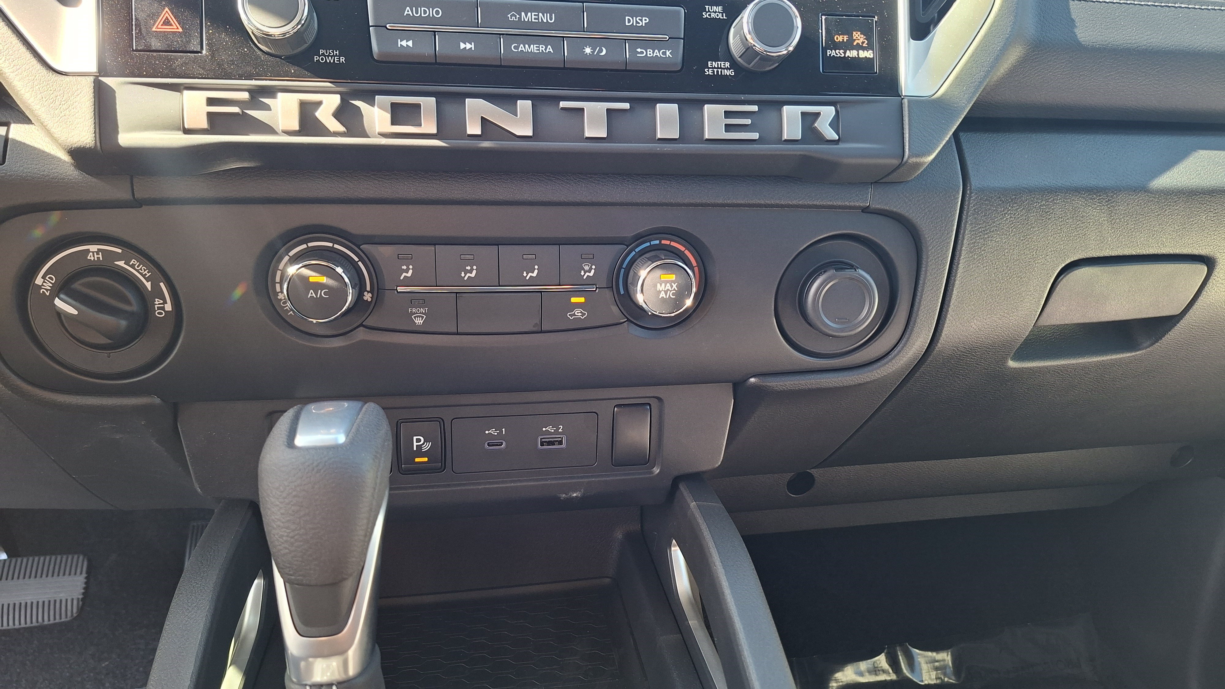 New 2026 Nissan Frontier SV w/ Tow Package AWD/4WD image 10