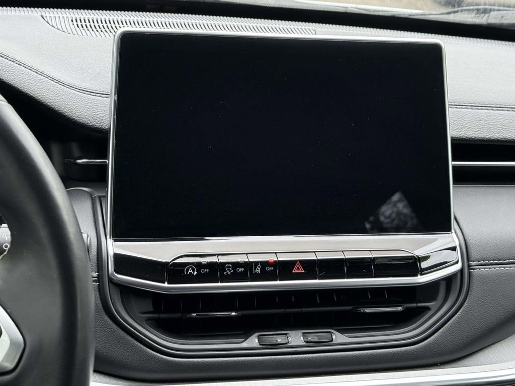 Used 2022 Jeep Compass High Altitude image 16