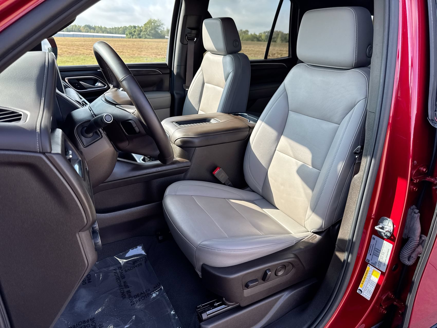 Used 2023 Chevrolet Tahoe LT AWD/4WD image 11
