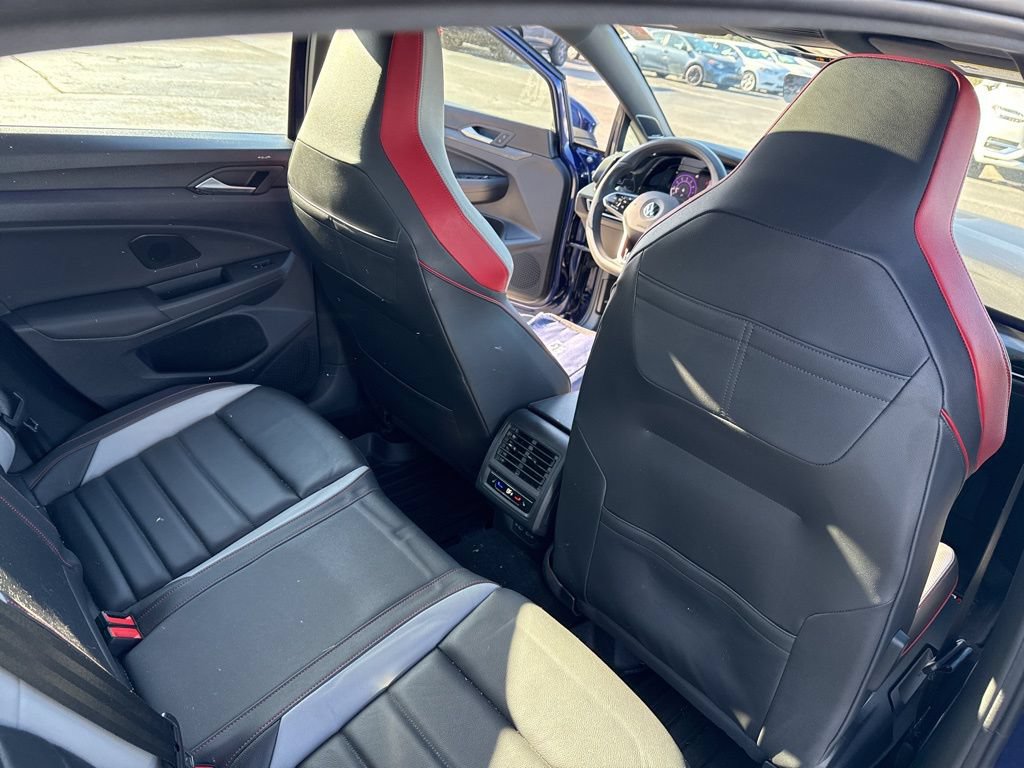 Used 2022 Volkswagen GTI Autobahn FWD image 23