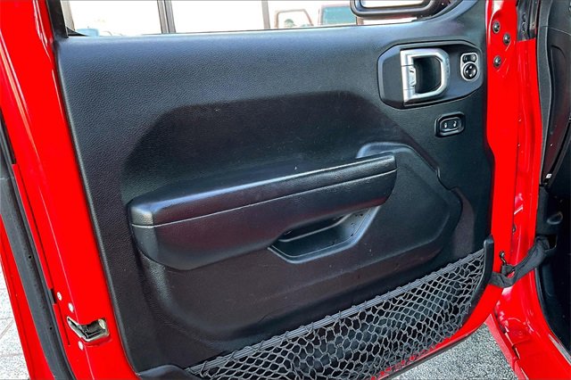 Used 2021 Jeep Gladiator Sport image 17