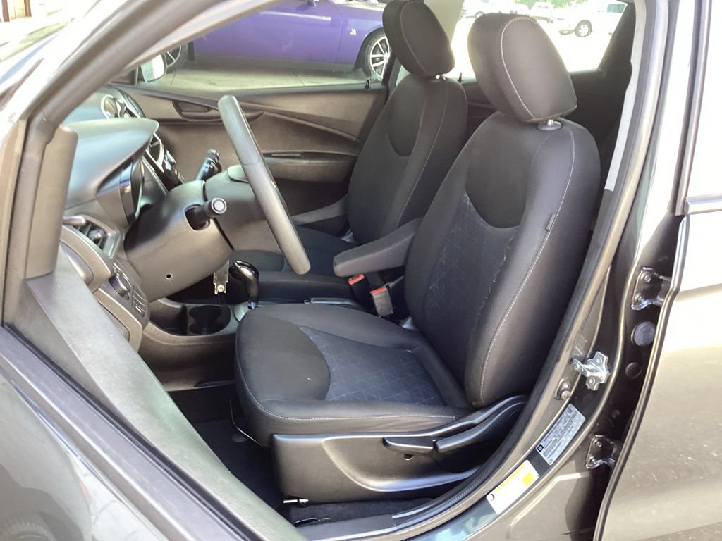 Used 2020 Chevrolet Spark LS FWD image 23