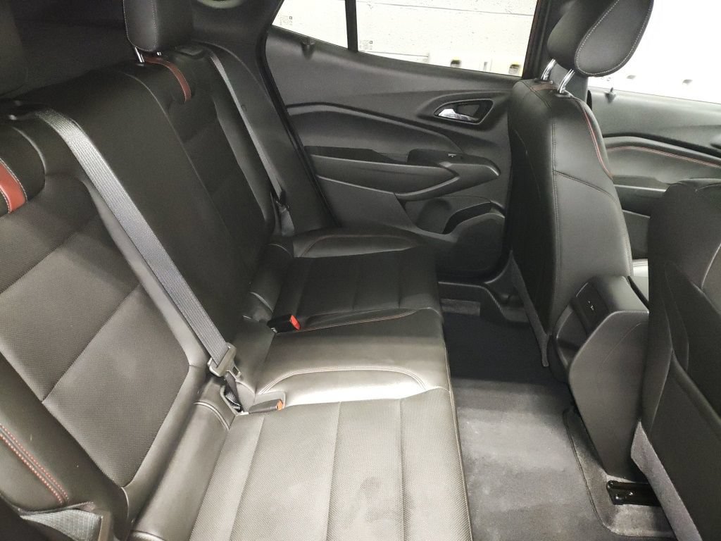Used 2024 Chevrolet Trax RS w/ Driver Confidence Package FWD image 11