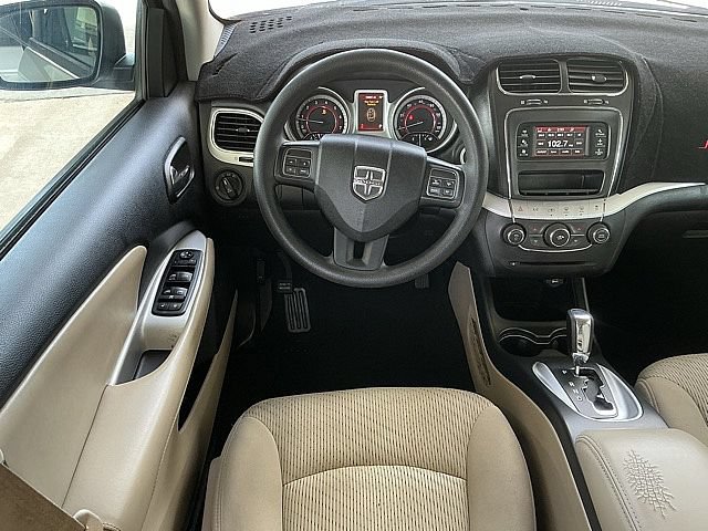 Used 2014 Dodge Journey SXT w/ Flexible Seating Group FWD image 14