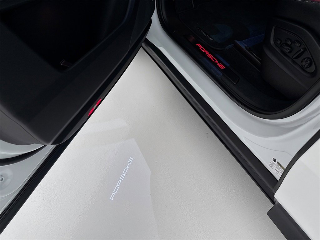 Used 2024 Porsche Cayenne Turbo GT image 14