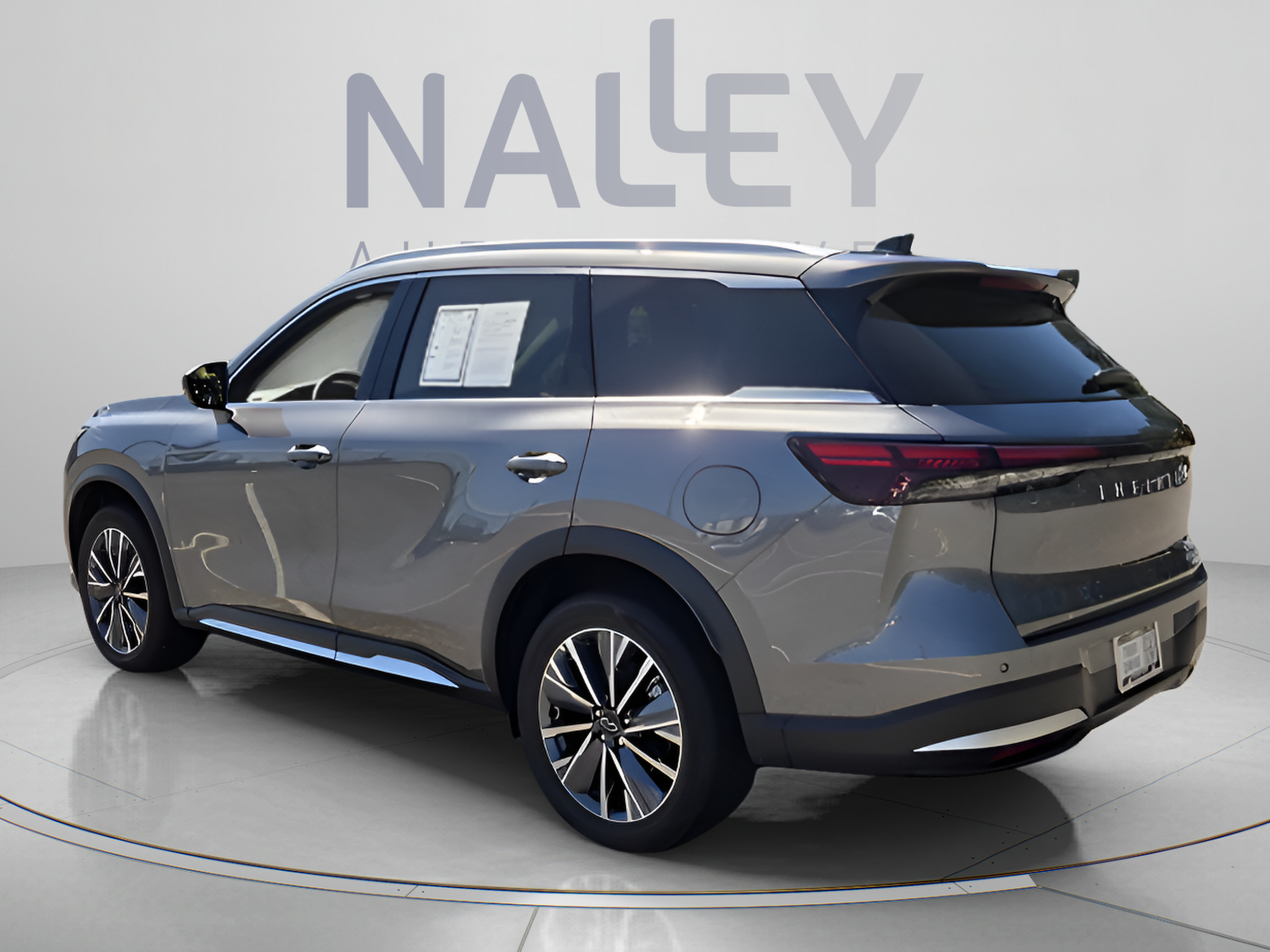 Used 2026 INFINITI QX60 Luxe AWD/4WD image 3