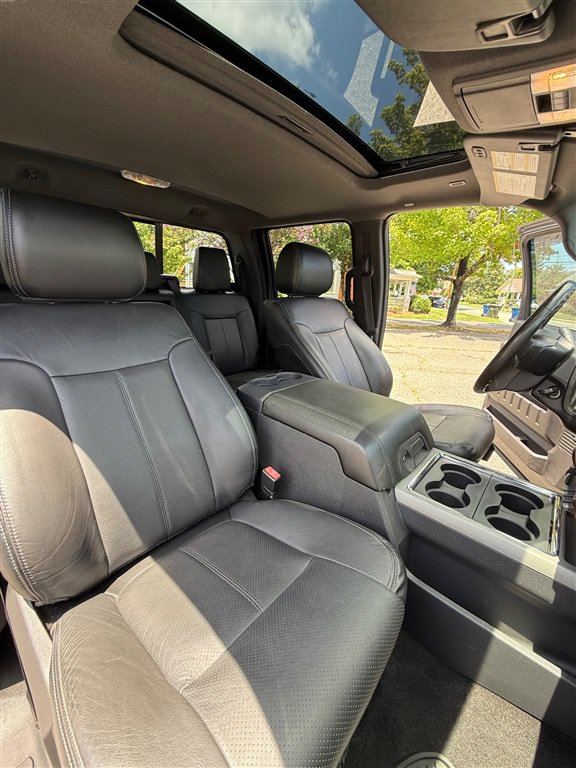 Used 2015 Ford F350 Lariat w/ Lariat Ultimate Package AWD/4WD image 24