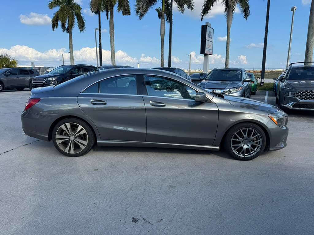 Used 2015 Mercedes-Benz CLA 250 image 5