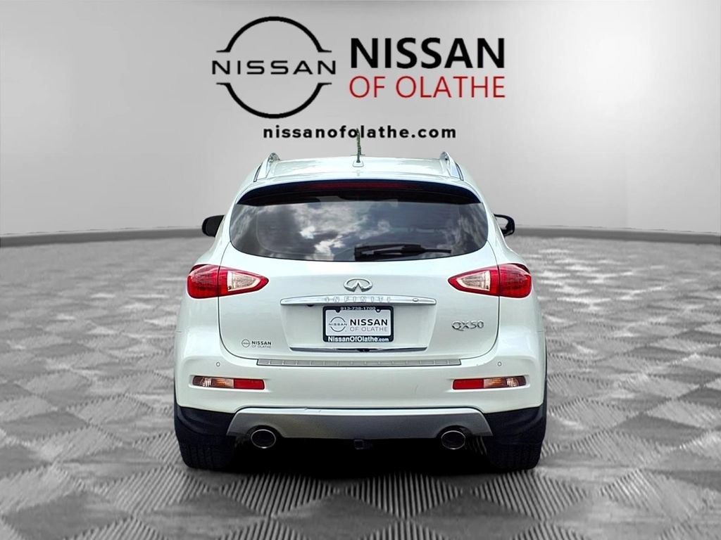 Used 2016 INFINITI QX50 AWD w/ Premium Plus Package image 28